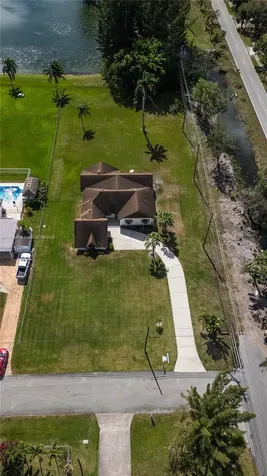 13560 SW 29th Street Davie FL 33330