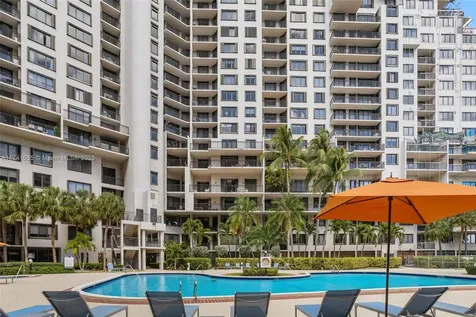 540 Brickell Key Drive Miami FL 33131