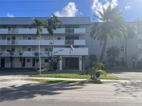 3750 NE 170th Street North Miami Beach FL 33160