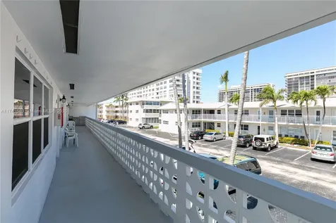 3131 S Ocean Drive Hallandale Beach FL 33009