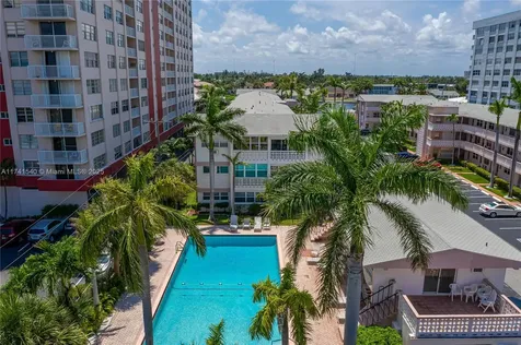 3131 S Ocean Drive Hallandale Beach FL 33009