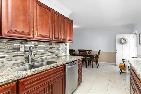 3131 S Ocean Drive Hallandale Beach FL 33009