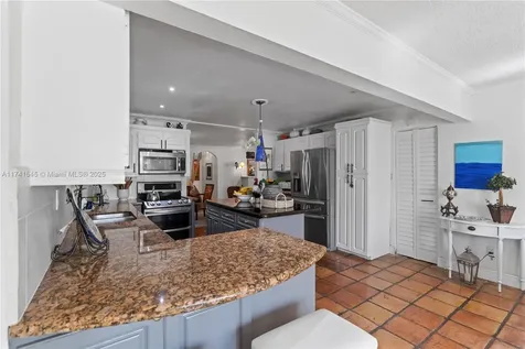 20330 Franjo Road Cutler Bay FL 33189
