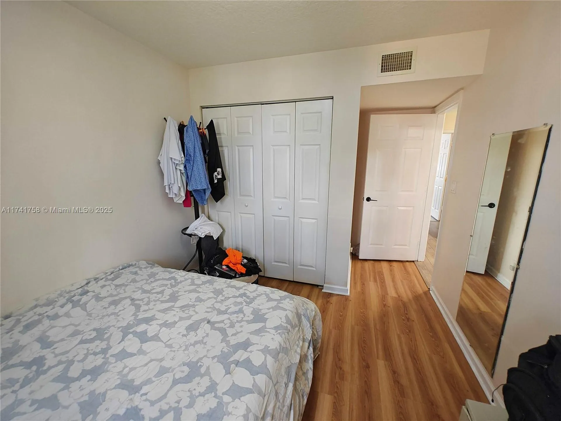 2583 Riverside Drive Coral Springs FL 33065