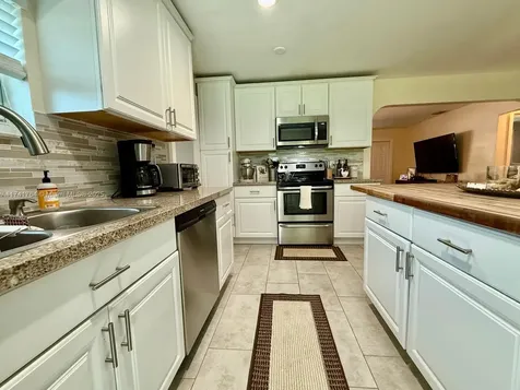 1914 Rodman Street Hollywood FL 33020