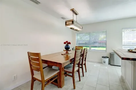 1914 Rodman Street Hollywood FL 33020