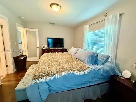 1914 Rodman Street Hollywood FL 33020