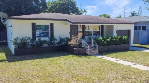 1914 Rodman Street Hollywood FL 33020