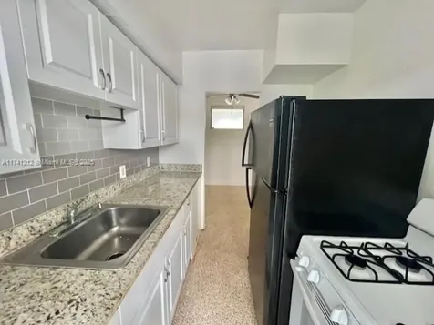 790 81st Street Miami Beach FL 33141