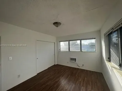 790 81st Street Miami Beach FL 33141