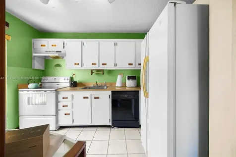 10510 SW 153rd Court Miami FL 33196