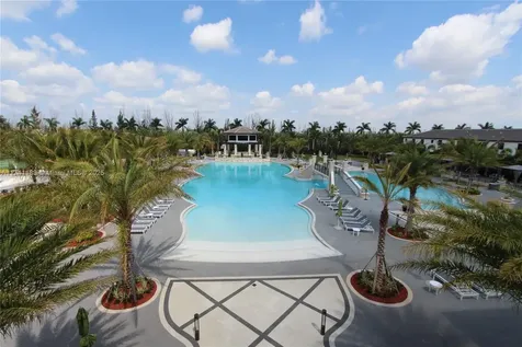10255 NW 86th Street Doral FL 33178