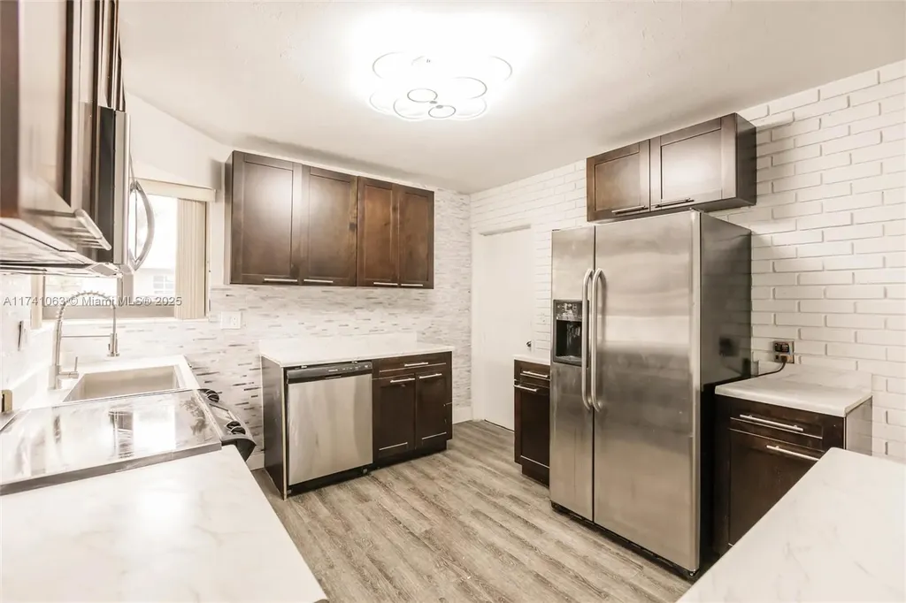 2750 SW 3rd Street Fort Lauderdale FL 33312