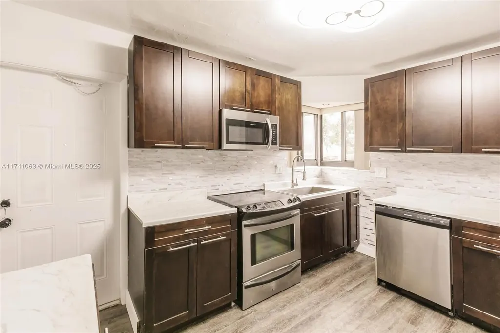 2750 SW 3rd Street Fort Lauderdale FL 33312