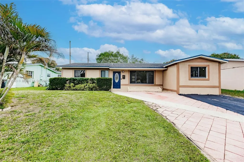 2750 SW 3rd Street Fort Lauderdale FL 33312