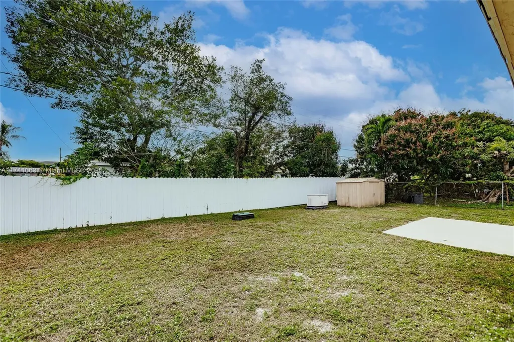 2750 SW 3rd Street Fort Lauderdale FL 33312