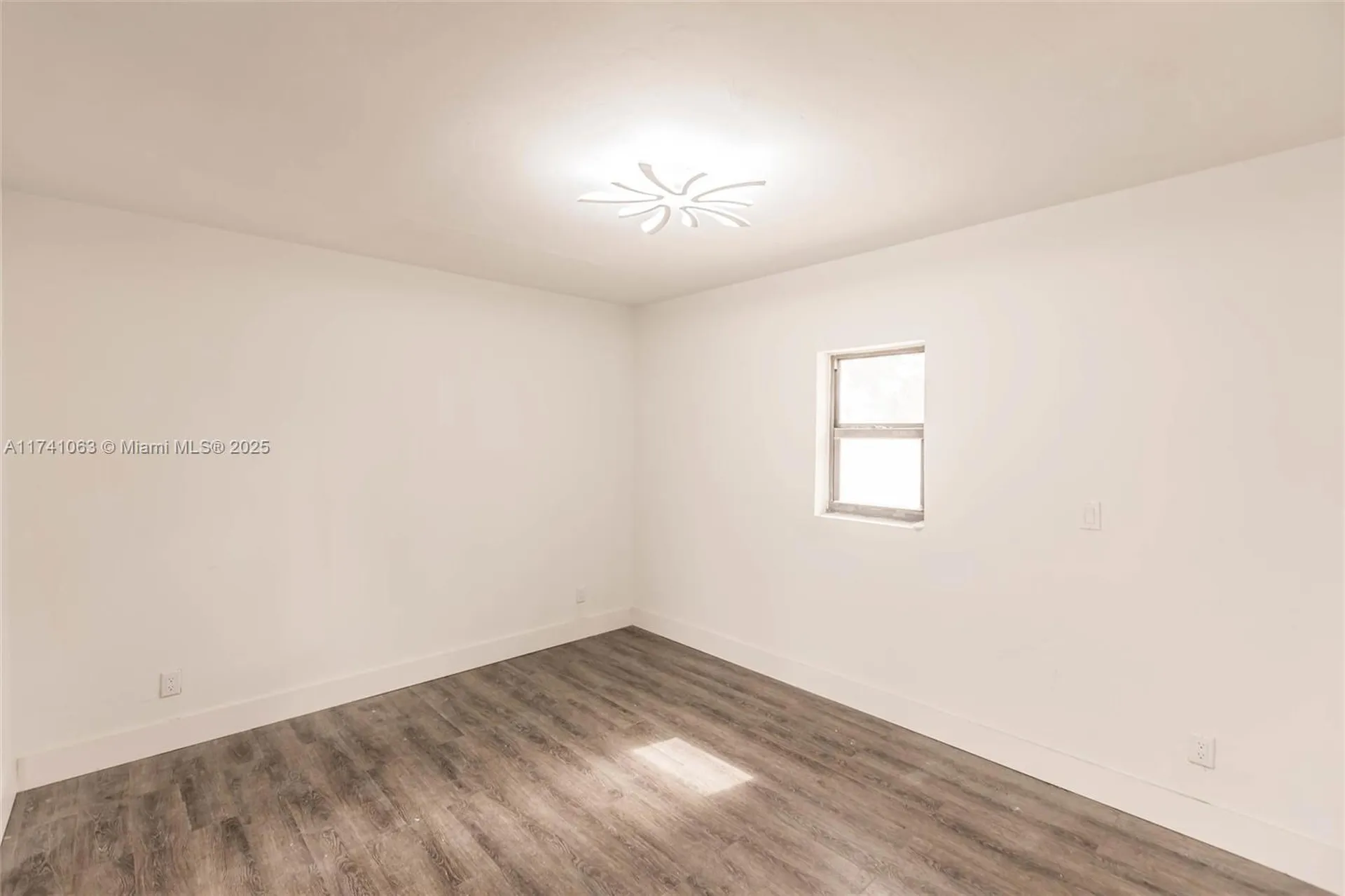 2750 SW 3rd Street Fort Lauderdale FL 33312