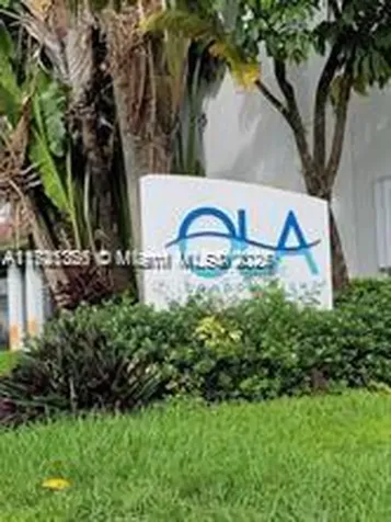 15201 NE 6th Avenue Miami FL 33162