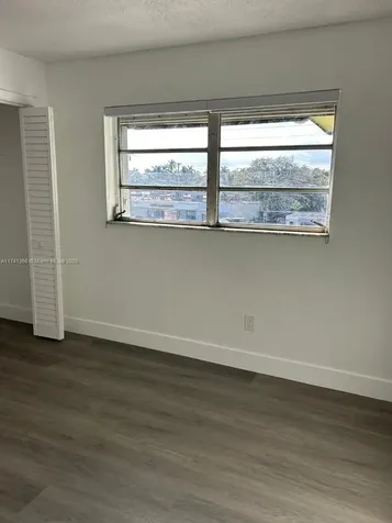 15201 NE 6th Avenue Miami FL 33162