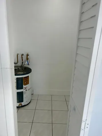 15201 NE 6th Avenue Miami FL 33162