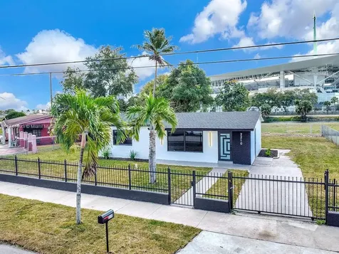 2210 NW 204th Street Miami Gardens FL 33056
