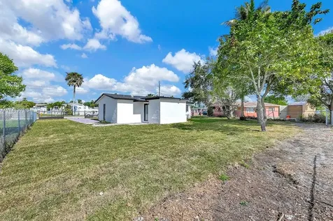 2210 NW 204th Street Miami Gardens FL 33056