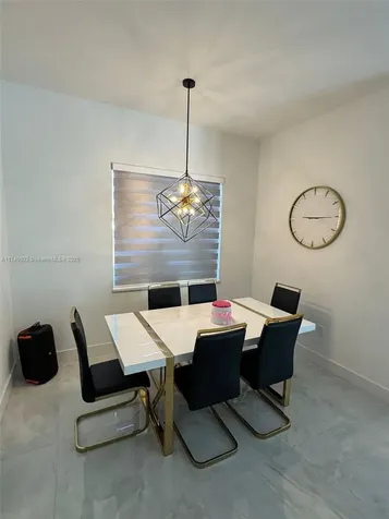 512 NE Juanita Place Cape Coral FL 33909