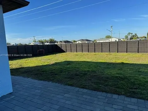 512 NE Juanita Place Cape Coral FL 33909