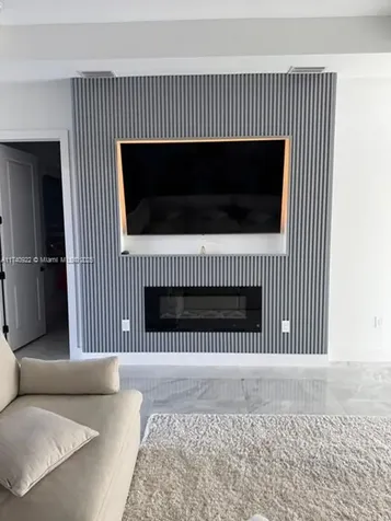 512 NE Juanita Place Cape Coral FL 33909