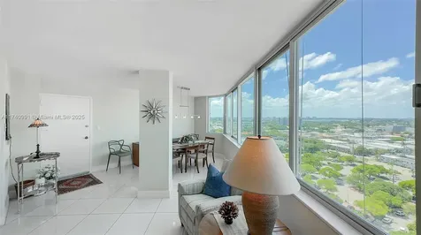 7135 Collins Avenue Miami Beach FL 33141