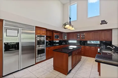1113 SW 156th Terrace Pembroke Pines FL 33027