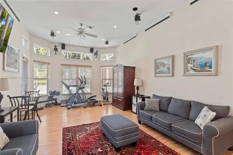 1113 SW 156th Terrace Pembroke Pines FL 33027