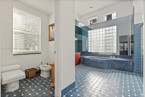 1113 SW 156th Terrace Pembroke Pines FL 33027