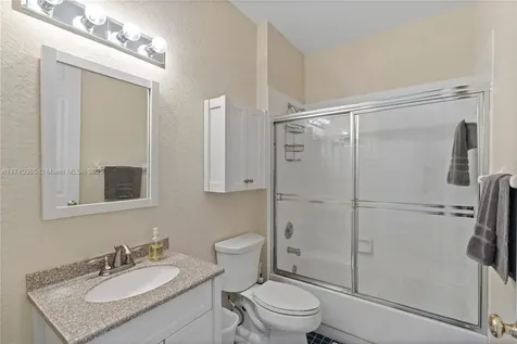 1113 SW 156th Terrace Pembroke Pines FL 33027