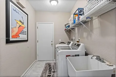 1113 SW 156th Terrace Pembroke Pines FL 33027