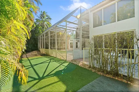 1113 SW 156th Terrace Pembroke Pines FL 33027
