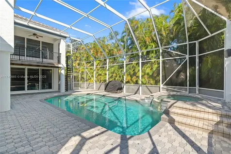 1113 SW 156th Terrace Pembroke Pines FL 33027