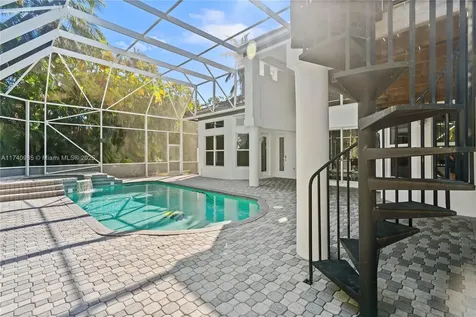 1113 SW 156th Terrace Pembroke Pines FL 33027