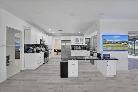 3630 N 55th Avenue Hollywood FL 33021