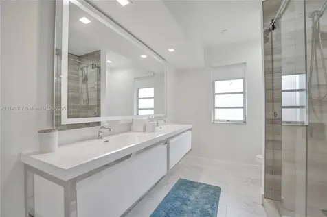 3630 N 55th Avenue Hollywood FL 33021