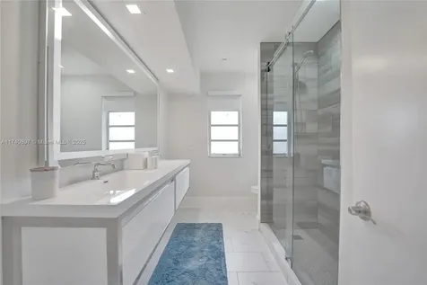 3630 N 55th Avenue Hollywood FL 33021