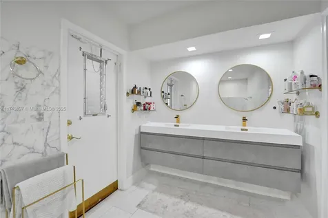 3630 N 55th Avenue Hollywood FL 33021