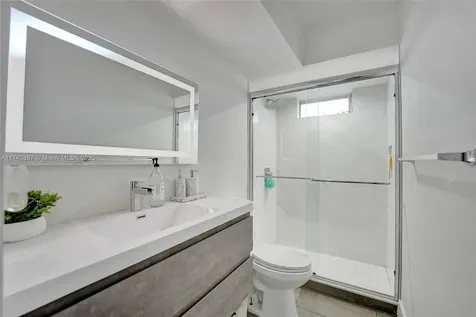 3630 N 55th Avenue Hollywood FL 33021