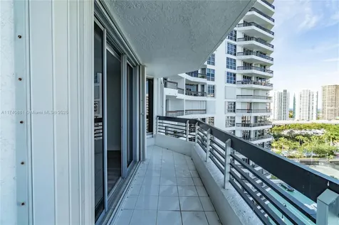 3530 Mystic Pointe Drive Aventura FL 33180