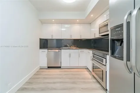 3530 Mystic Pointe Drive Aventura FL 33180