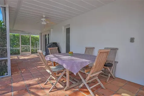 1460 Agua Avenue Coral Gables FL 33156