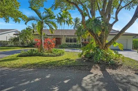 1460 Agua Avenue Coral Gables FL 33156