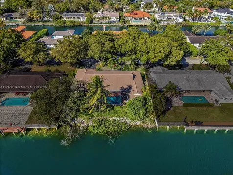 1460 Agua Avenue Coral Gables FL 33156