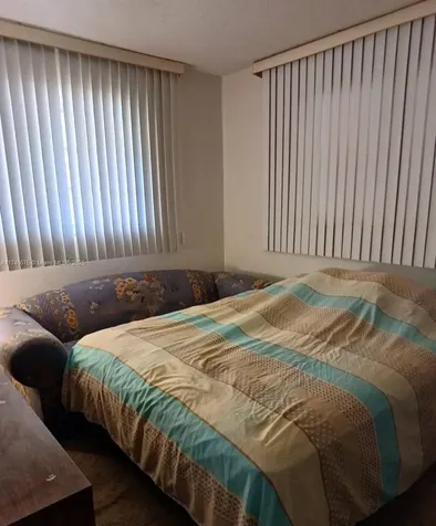 17090 NE 14th Avenue Miami FL 33162