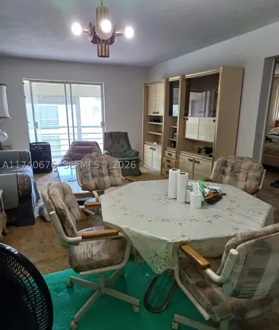 17090 NE 14th Avenue Miami FL 33162